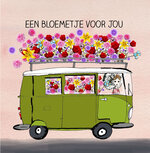 Bestseller wenskaart bloemenbus meisje | 14x14 cm cadeaukaart
